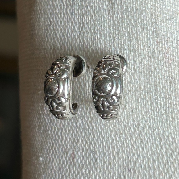 Brighton Vintage Petite Stud Earrings Silver Plated - Picture 4 of 10